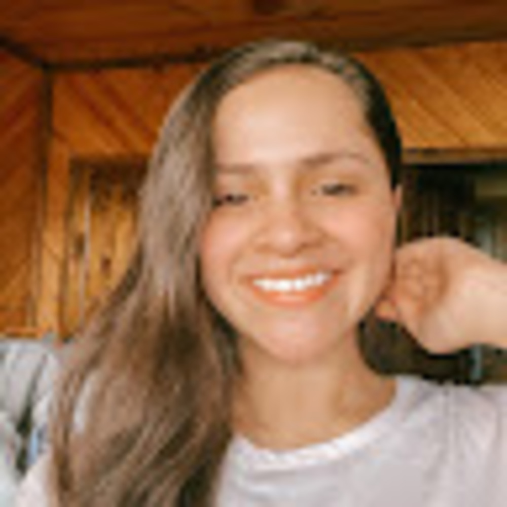 Meet your Posher, Alessandra